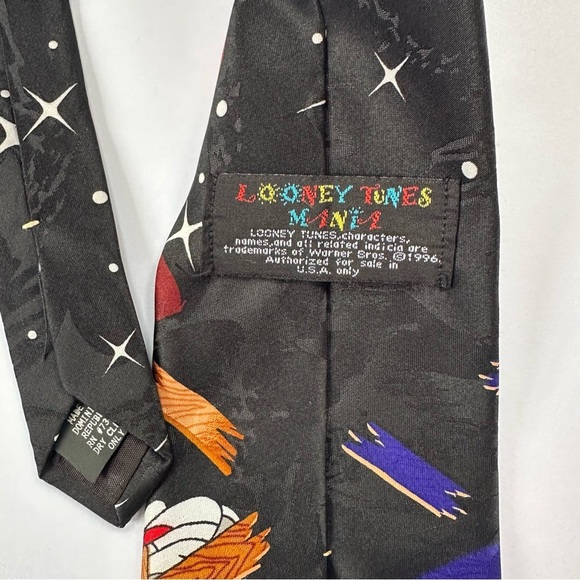 Men’s Vintage 1996 Tasmanian Devil (Taz) Basketball Necktie​ - Picture 4 of 4